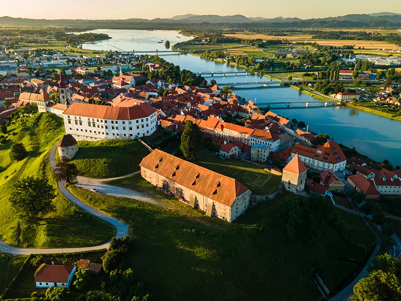 Panorama Ptuja Slovenija