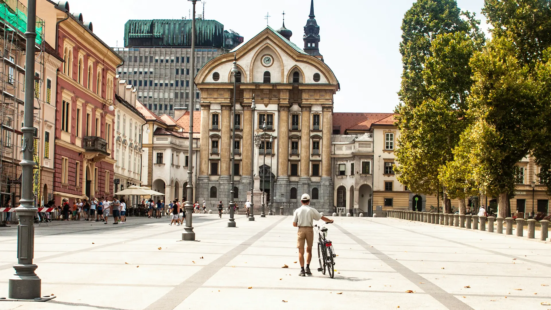 Lagana setnja ulicama Ljubljane